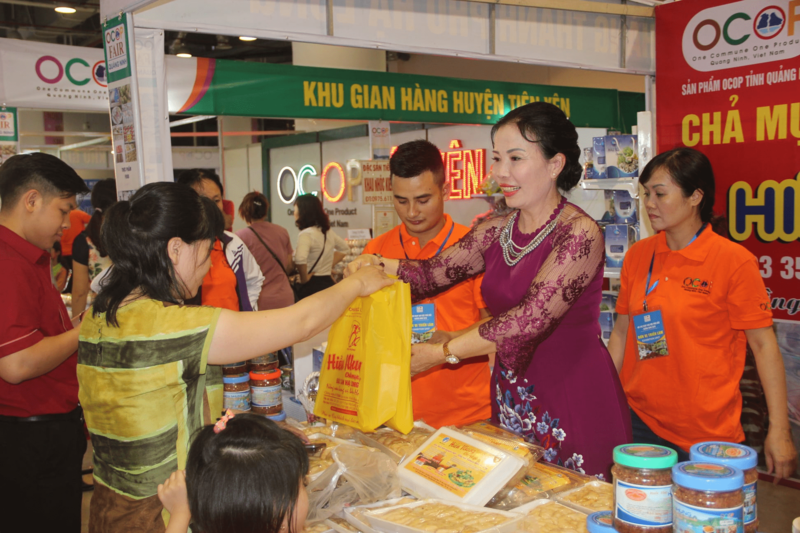 mua chả mực Hạ Long ở đâu